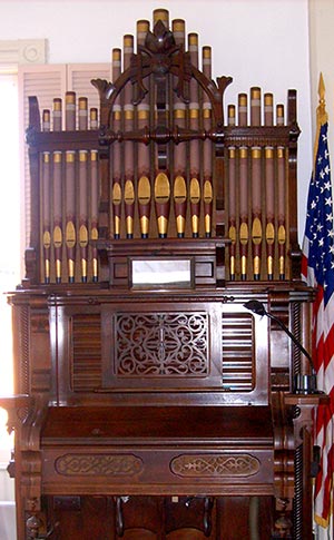 Days Ferry Congregational Reed Organ